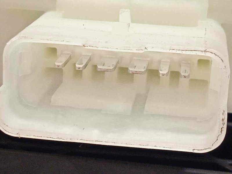 Recambio de elevalunas delantero izquierdo para renault captur ii referencia OEM IAM 807215326R  