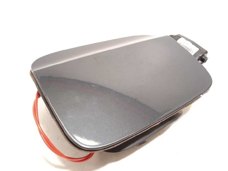 Recambio de tapa exterior combustible para audi q3 (8ug) sport edition referencia OEM IAM 8U0809906E  