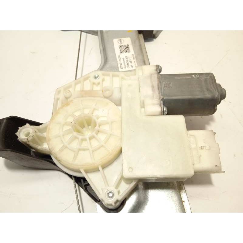 Recambio de elevalunas delantero derecho para nissan qashqai (j11) acenta referencia OEM IAM 80700HV00C  