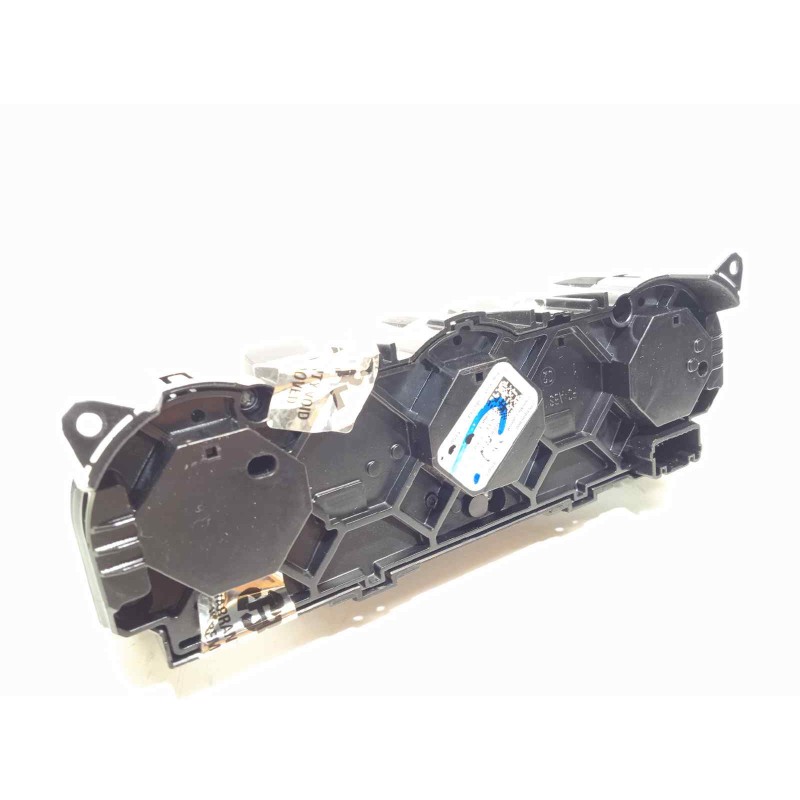 Recambio de mando climatizador para renault captur ii referencia OEM IAM 275100936R  