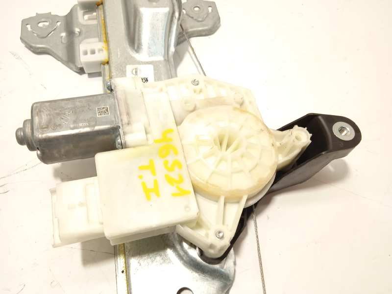 Recambio de elevalunas trasero izquierdo para nissan qashqai (j11) acenta referencia OEM IAM 82701HV00C  