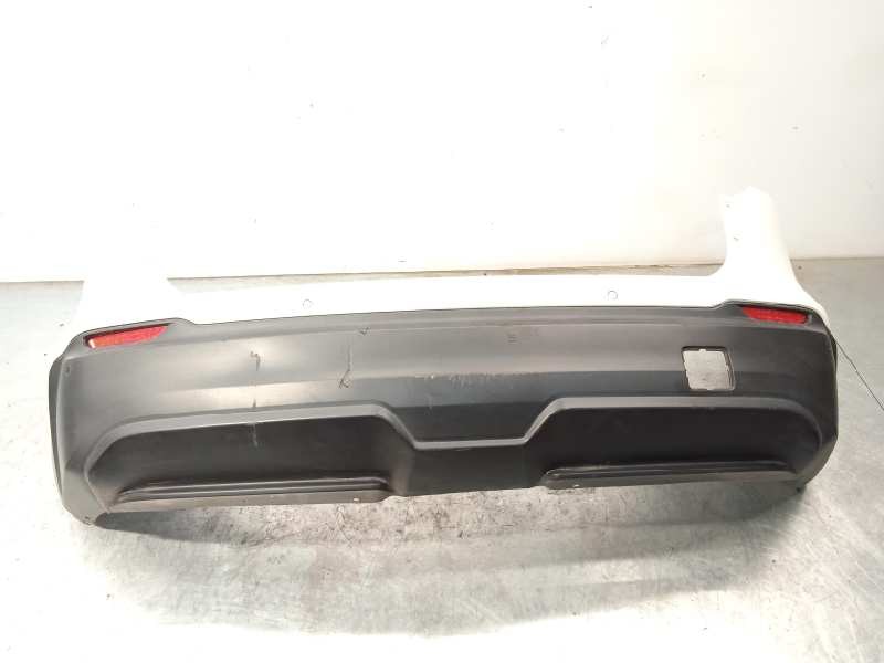 Recambio de paragolpes trasero para nissan qashqai (j11) acenta referencia OEM IAM 85022HV03C  