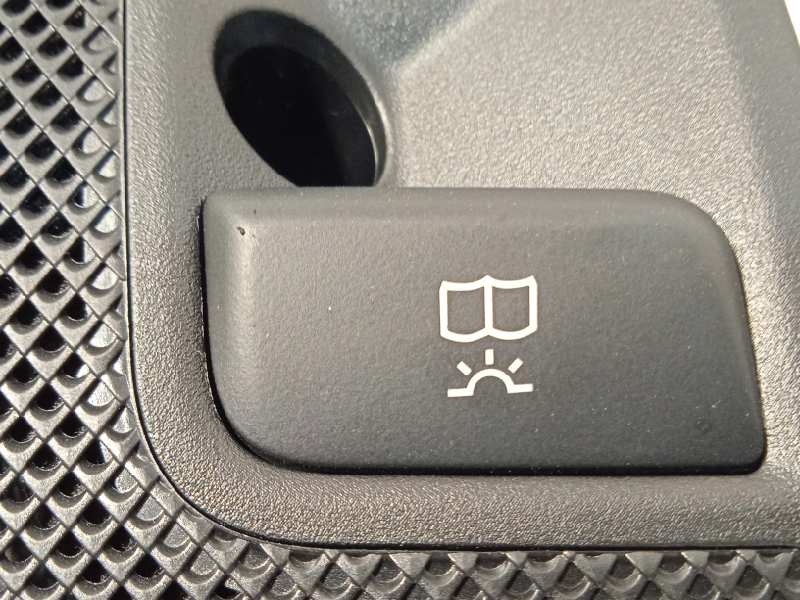 Recambio de luz interior para infiniti q30 2.2d premium referencia OEM IAM A0919003501  0919003501