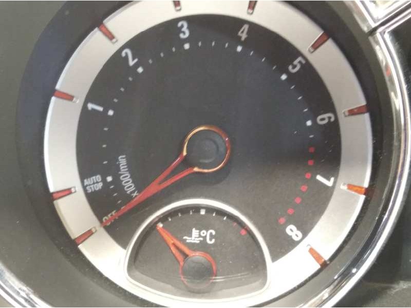 Recambio de cuadro instrumentos para opel adam 1.4 16v referencia OEM IAM 39004994 A2C81373802 365903926