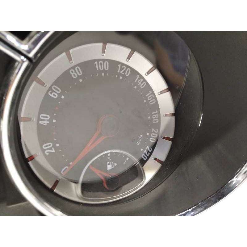 Recambio de cuadro instrumentos para opel adam 1.4 16v referencia OEM IAM 39004994 A2C81373802 365903926