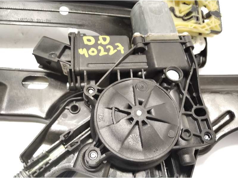 Recambio de elevalunas delantero derecho para opel adam 1.4 16v referencia OEM IAM 13350350 966436201 20951582