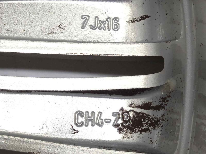 Recambio de llanta para citroën c4 lim. live edition referencia OEM IAM 9670053177  5402CV