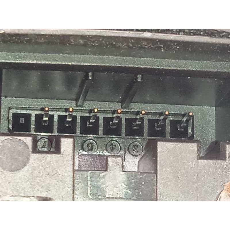 Recambio de cerradura puerta trasera izquierda para seat toledo (kg3) 1.6 tdi referencia OEM IAM 5E0839015A  