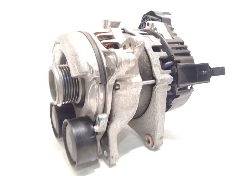 Recambio de alternador para renault arkana 1.3 referencia OEM IAM 2310A1749R  IST50S064