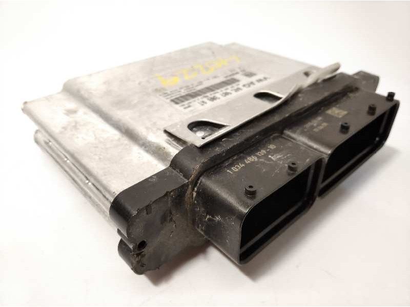 Recambio de centralita motor uce para seat arona 1.0 tsi referencia OEM IAM 04C907309AT  0261S17501