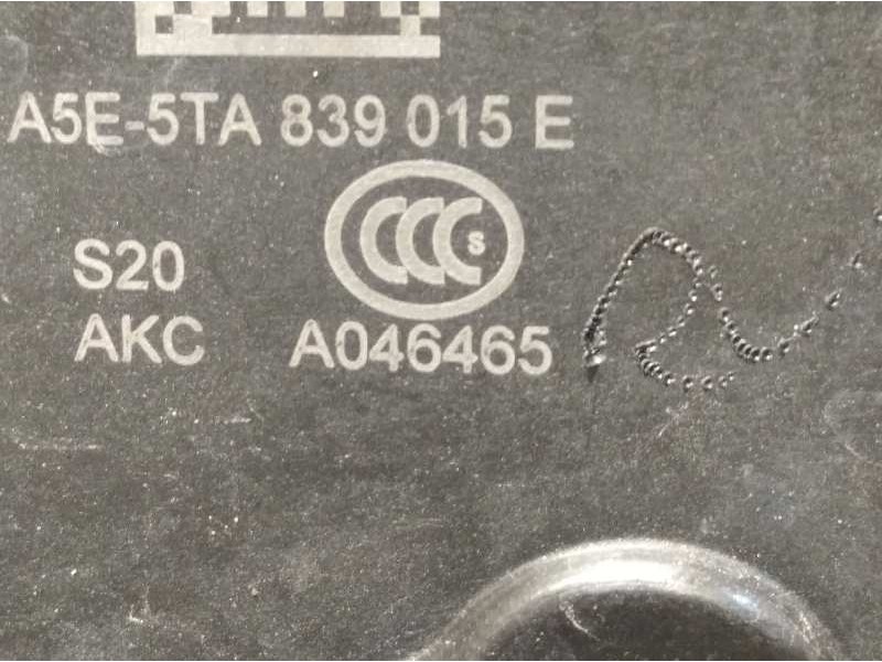 Recambio de cerradura puerta trasera izquierda para seat arona 1.0 tsi referencia OEM IAM 5TA839015E  A5E5TA839015E