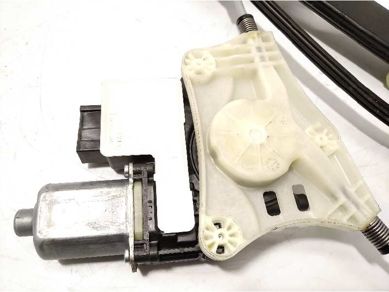 Recambio de elevalunas delantero izquierdo para seat arona 1.0 tsi referencia OEM IAM 6F9837461 0130822065 2Q1959881B