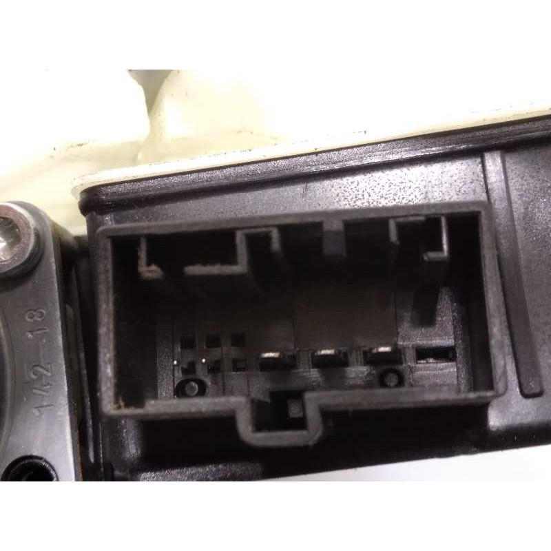 Recambio de elevalunas trasero derecho para seat arona 1.0 tsi referencia OEM IAM 6F0839462A 0130822694 5Q0959812D