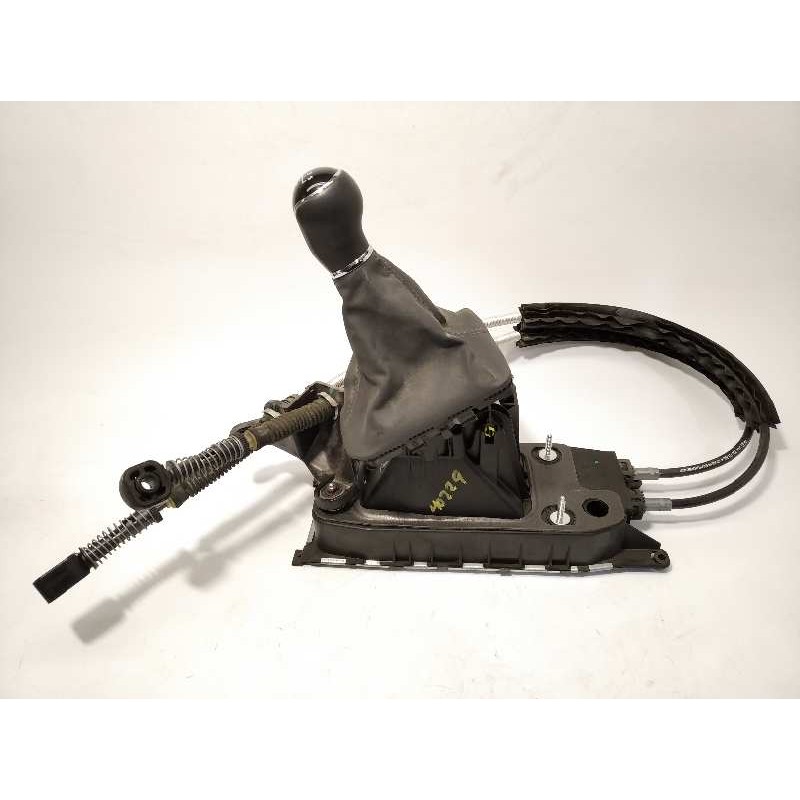 Recambio de palanca cambio para seat arona 1.0 tsi referencia OEM IAM 2Q0711049J  