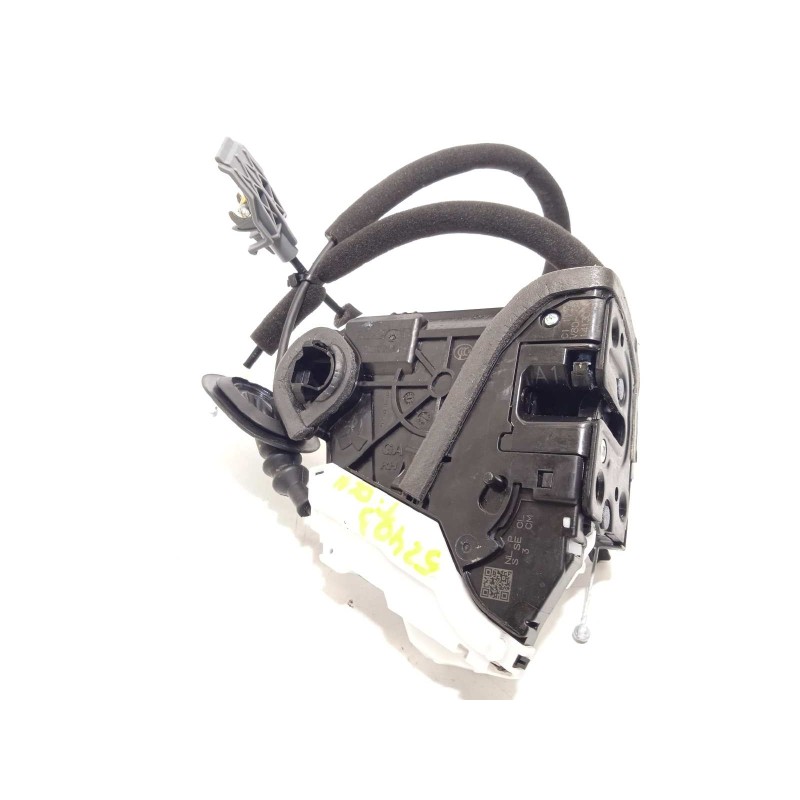 Recambio de cerradura puerta trasera derecha para renault arkana 1.3 referencia OEM IAM 825027318R  