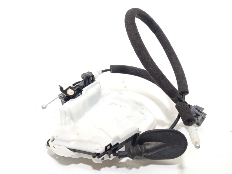 Recambio de cerradura puerta trasera derecha para renault arkana 1.3 referencia OEM IAM 825027318R  