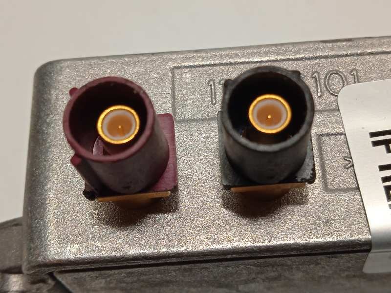 Recambio de antena para audi a5 coupe (8t) 2.7 tdi referencia OEM IAM 8J0035456  