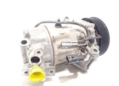 Recambio de compresor aire acondicionado para renault arkana 1.3 referencia OEM IAM 926004536R  SNC12