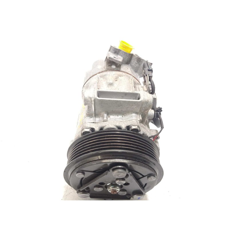 Recambio de compresor aire acondicionado para renault arkana 1.3 referencia OEM IAM 926004536R  SNC12
