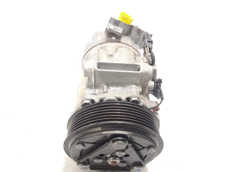 Recambio de compresor aire acondicionado para renault arkana 1.3 referencia OEM IAM 926004536R  SNC12