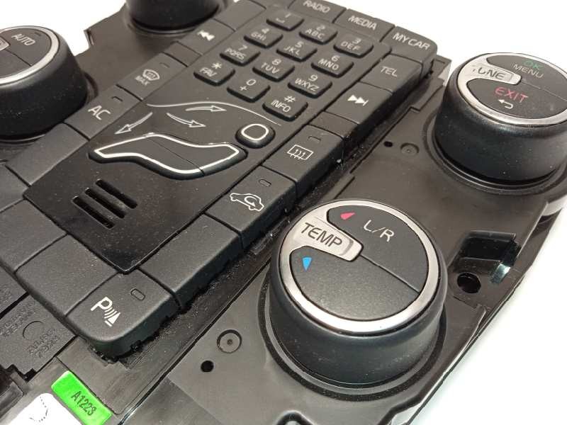 Recambio de mando multifuncion para volvo v40 kinetic referencia OEM IAM 31288104  