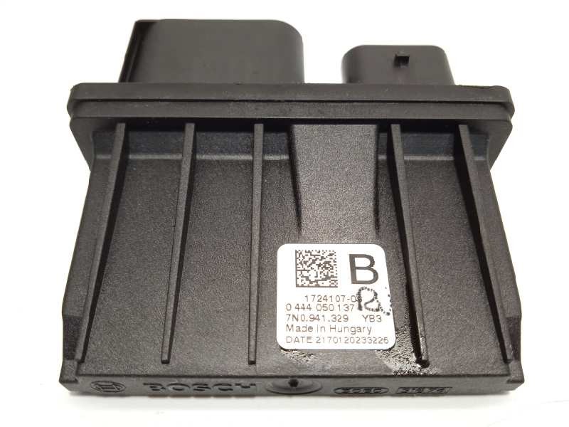 Recambio de modulo electronico para audi q3 (8ug) 2.0 16v tfsi referencia OEM IAM 7N0941329  3Q0941329