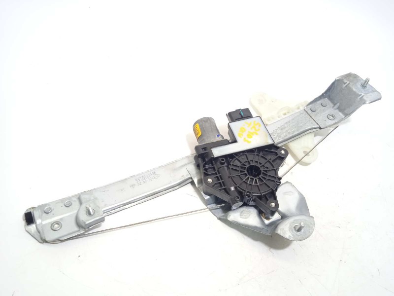 Recambio de elevalunas trasero derecho para renault arkana 1.3 referencia OEM IAM 827201313R  827301713R