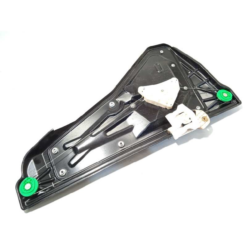 Recambio de elevalunas trasero derecho para land rover discovery 2.7 td v6 cat referencia OEM IAM CVH500120  