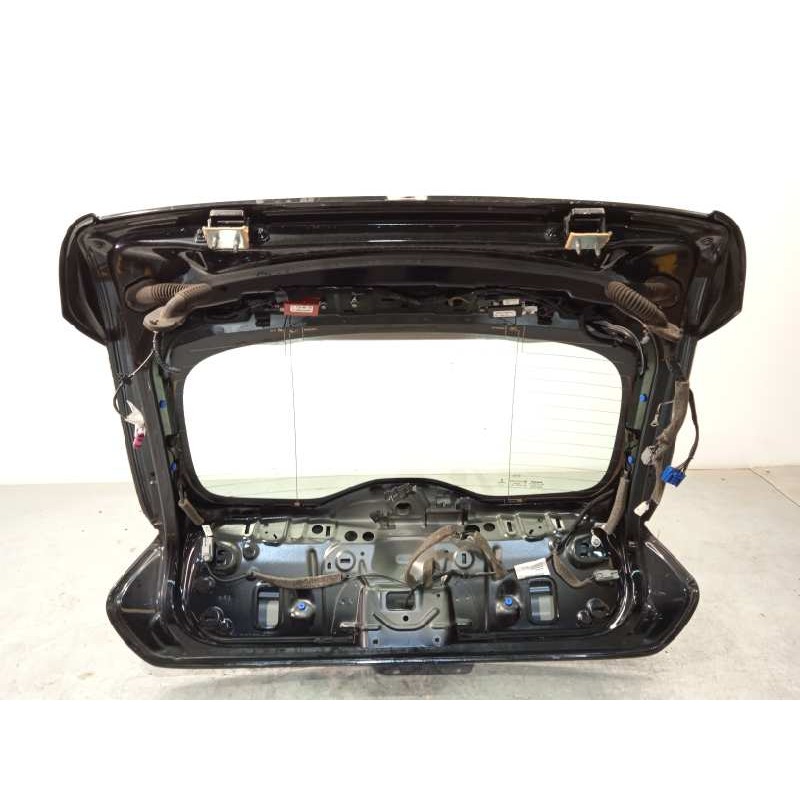Recambio de porton trasero para volvo v40 kinetic referencia OEM IAM 32227622  39814120