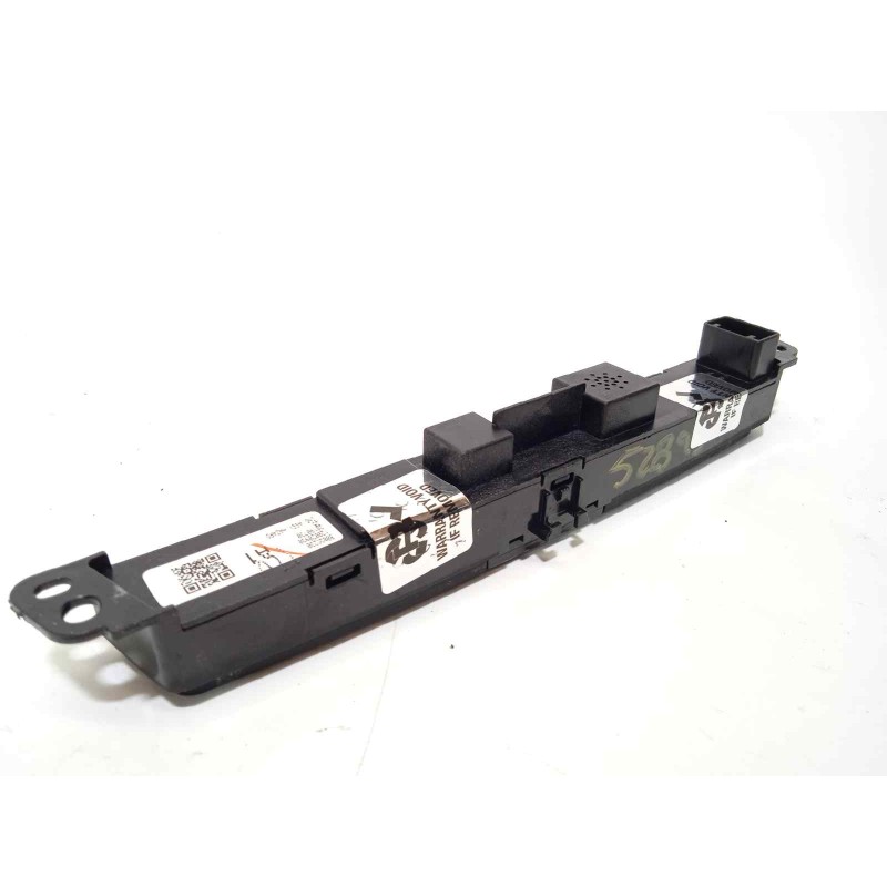 Recambio de mando multifuncion para mitsubishi eclipse cross motion 2wd referencia OEM IAM 8002C230  