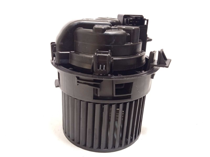 Recambio de motor calefaccion para renault arkana 1.3 referencia OEM IAM 74T51023C  