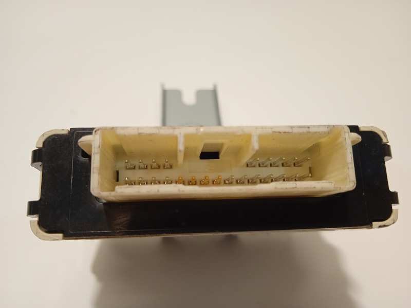 Recambio de modulo electronico para toyota gt 86 sport referencia OEM IAM 84051CA020  