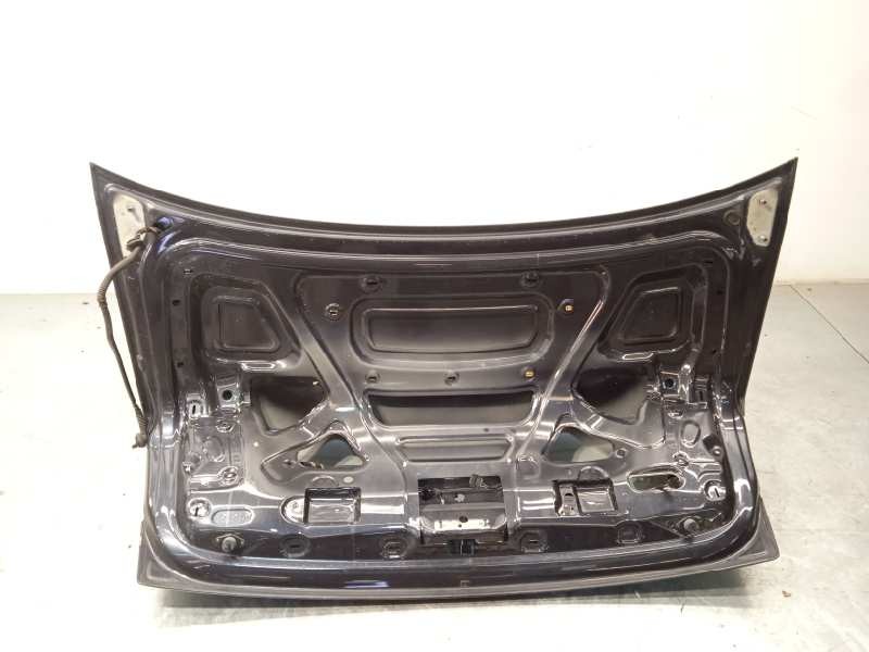 Recambio de tapa maletero para audi a8 (4e2) 3.0 tdi quattro referencia OEM IAM 4E0827023A  