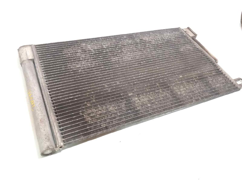 Recambio de condensador / radiador aire acondicionado para fiat fiorino básico referencia OEM IAM 51931470  