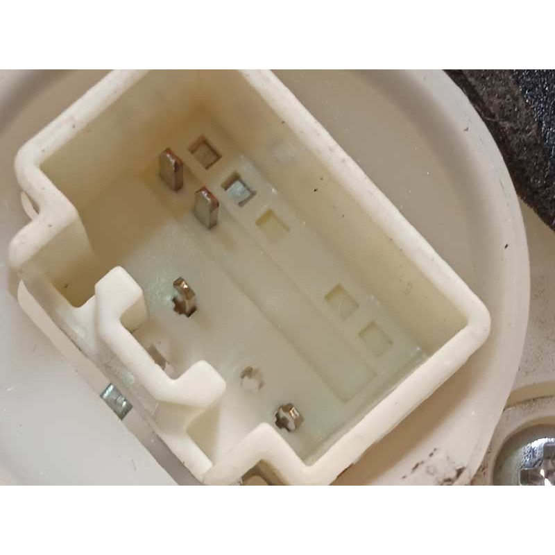 Recambio de cerradura puerta trasera derecha para mazda cx-5 2.0 cat referencia OEM IAM 6A30E0390  KD5372310