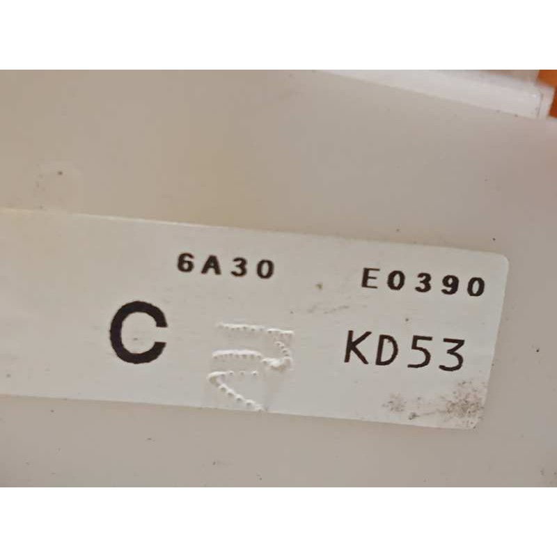 Recambio de cerradura puerta trasera derecha para mazda cx-5 2.0 cat referencia OEM IAM 6A30E0390  KD5372310