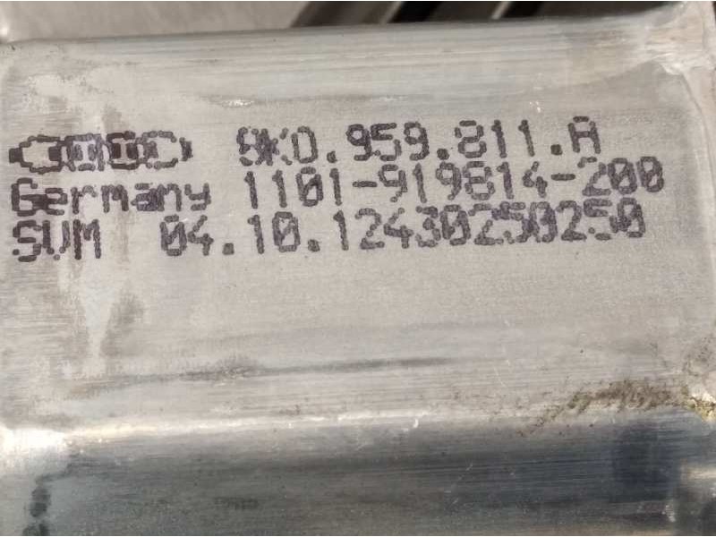 Recambio de elevalunas trasero derecho para volkswagen touareg (7p5) 3.0 v6 tdi referencia OEM IAM 7P6839756A  8K0959811A