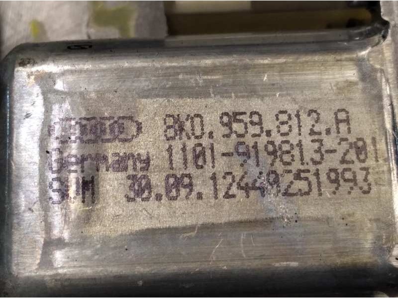 Recambio de elevalunas trasero izquierdo para volkswagen touareg (7p5) 3.0 v6 tdi referencia OEM IAM 7P6839755A  8K0959812A