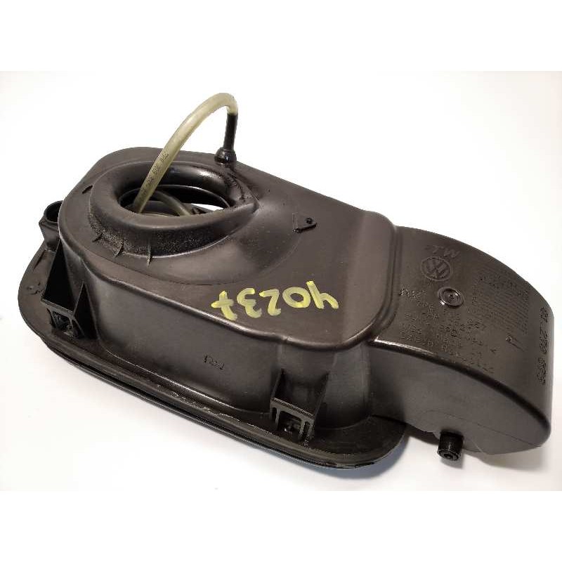 Recambio de tapa exterior combustible para volkswagen touareg (7p5) 3.0 v6 tdi referencia OEM IAM 7P6809857  7P6809857A