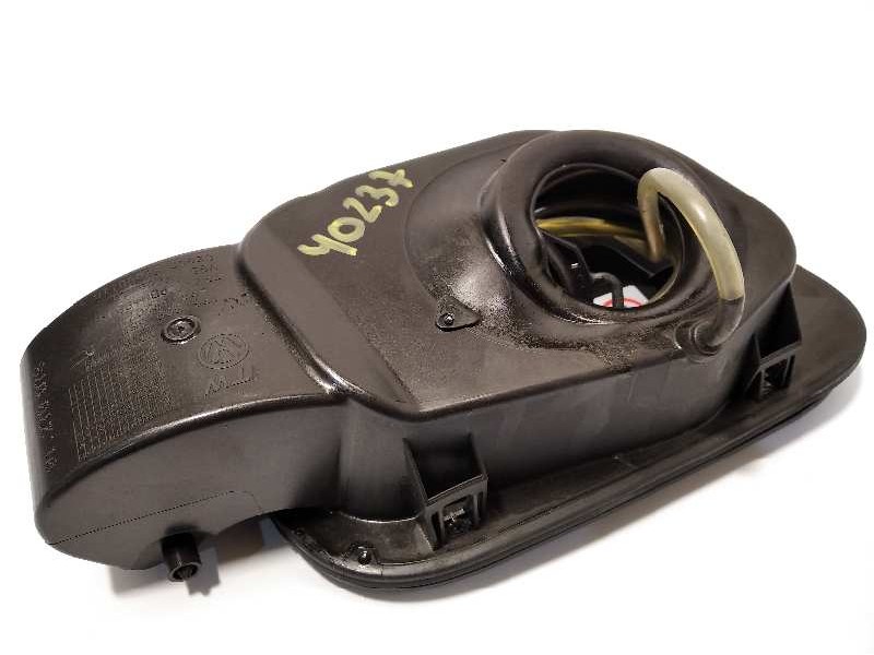 Recambio de tapa exterior combustible para volkswagen touareg (7p5) 3.0 v6 tdi referencia OEM IAM 7P6809857  7P6809857A