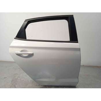 PUERTA TRASERA DERECHA 77004G4700 