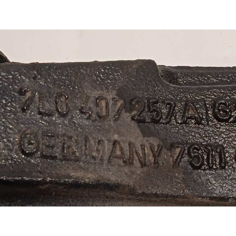 Recambio de mangueta delantera izquierda para volkswagen touareg (7la) tdi v10 referencia OEM IAM 7L6407257A  