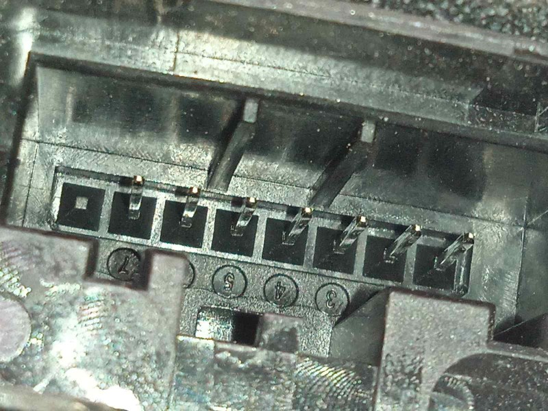 Recambio de cerradura puerta delantera izquierda para seat ibiza (kj1) style referencia OEM IAM 5TB837015A  