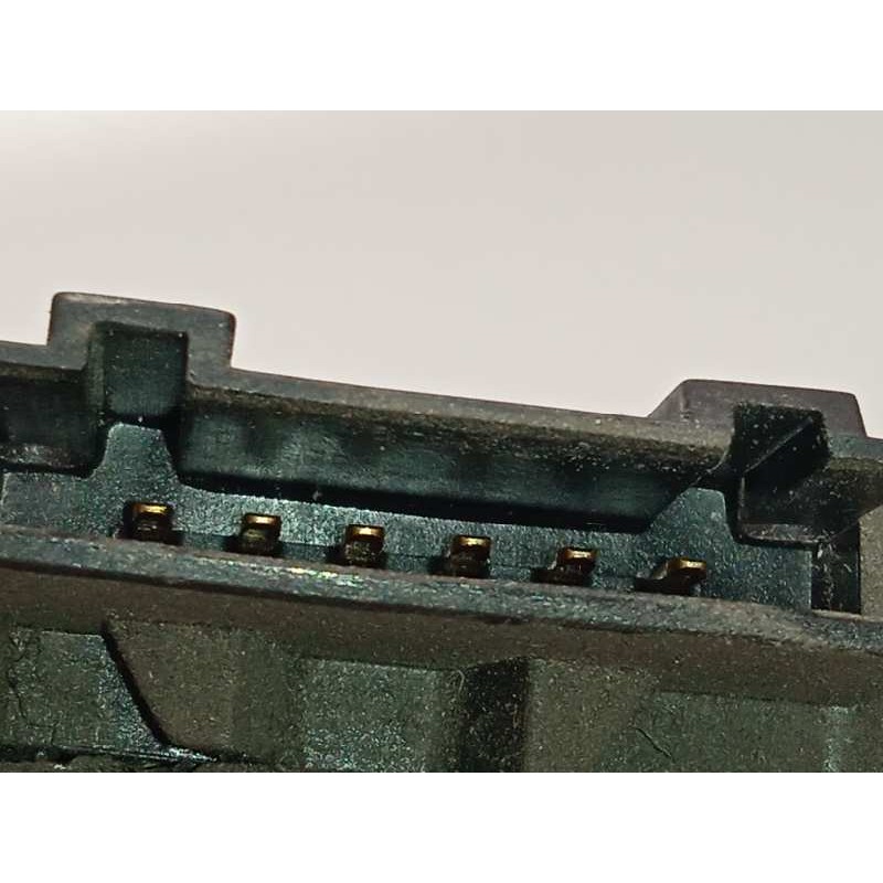 Recambio de potenciometro pedal para volkswagen touareg (7la) tdi v10 referencia OEM IAM 7L6723507  6PV00777024