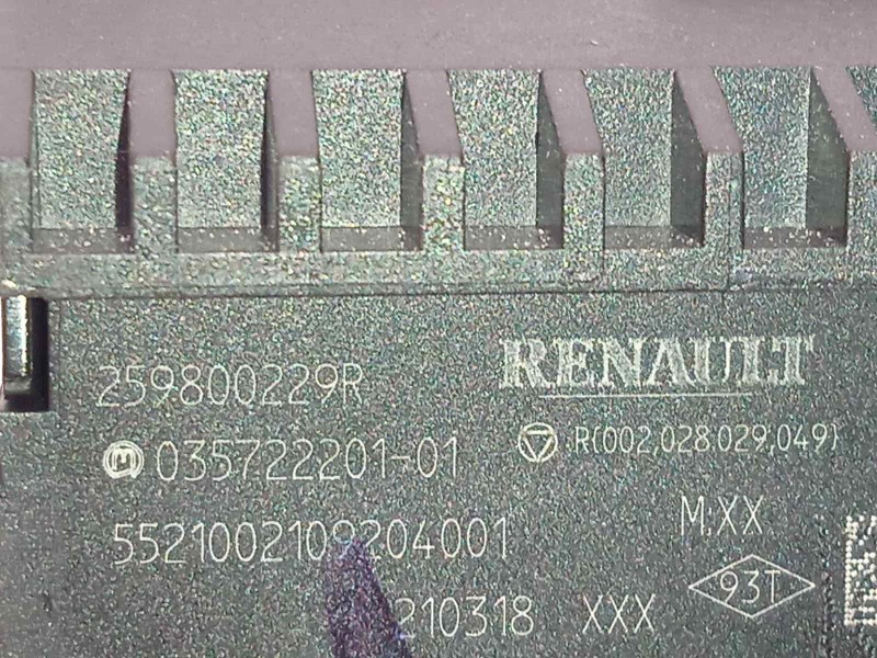 Recambio de mando multifuncion para renault captur ii referencia OEM IAM 259800229R  