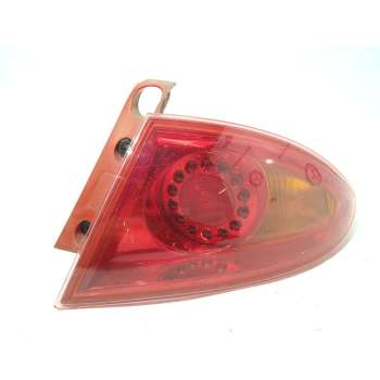 PILOTO TRASERO DERECHO 1P0945096F 1P0945112D 89320261