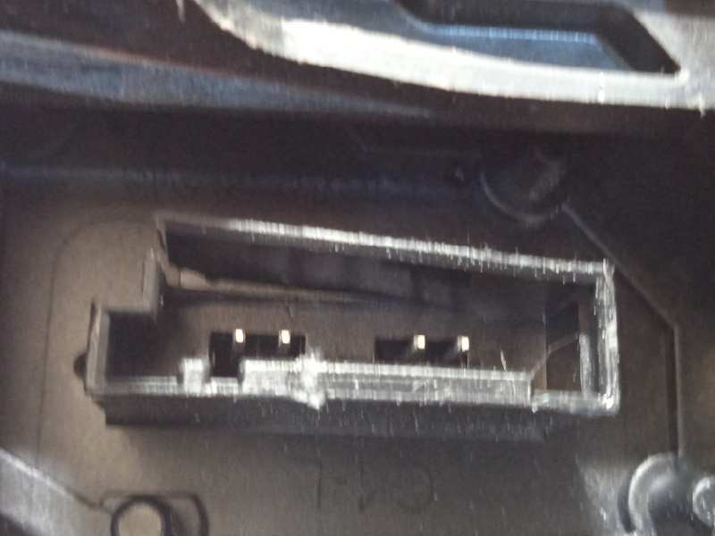 Recambio de cerradura puerta delantera izquierda para bmw serie 1 lim. (f20) 118i referencia OEM IAM 7229461  51217229461