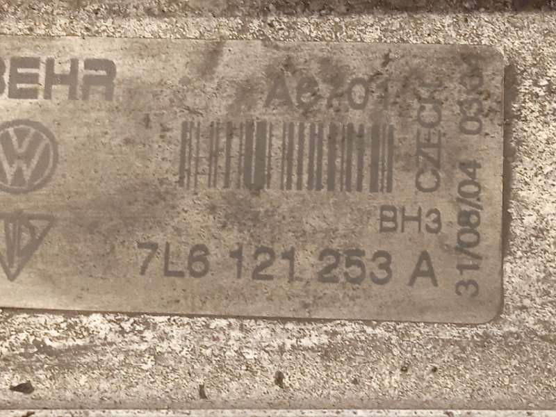 Recambio de radiador agua para volkswagen touareg (7la) tdi v10 referencia OEM IAM 7L6121253A  