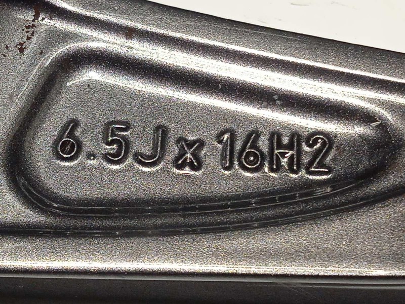 Recambio de llanta para hyundai i30 (pd) 1.0 tgdi cat referencia OEM IAM 52910G4200  