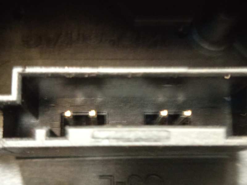 Recambio de cerradura puerta trasera izquierda para bmw serie 1 lim. (f20) 118i referencia OEM IAM 7229459  51227229459